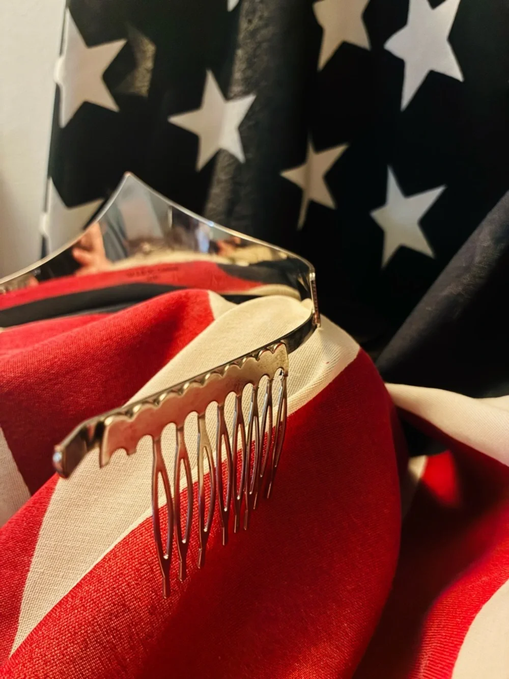 DC Comics Wonder Woman’s Deluxe Tiara Steel Costume Accessory - Picture 8 of 13